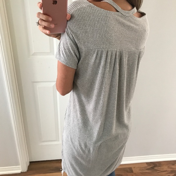 Final1 • H.Grey Ribbed Button Down - Picture 3 of 7